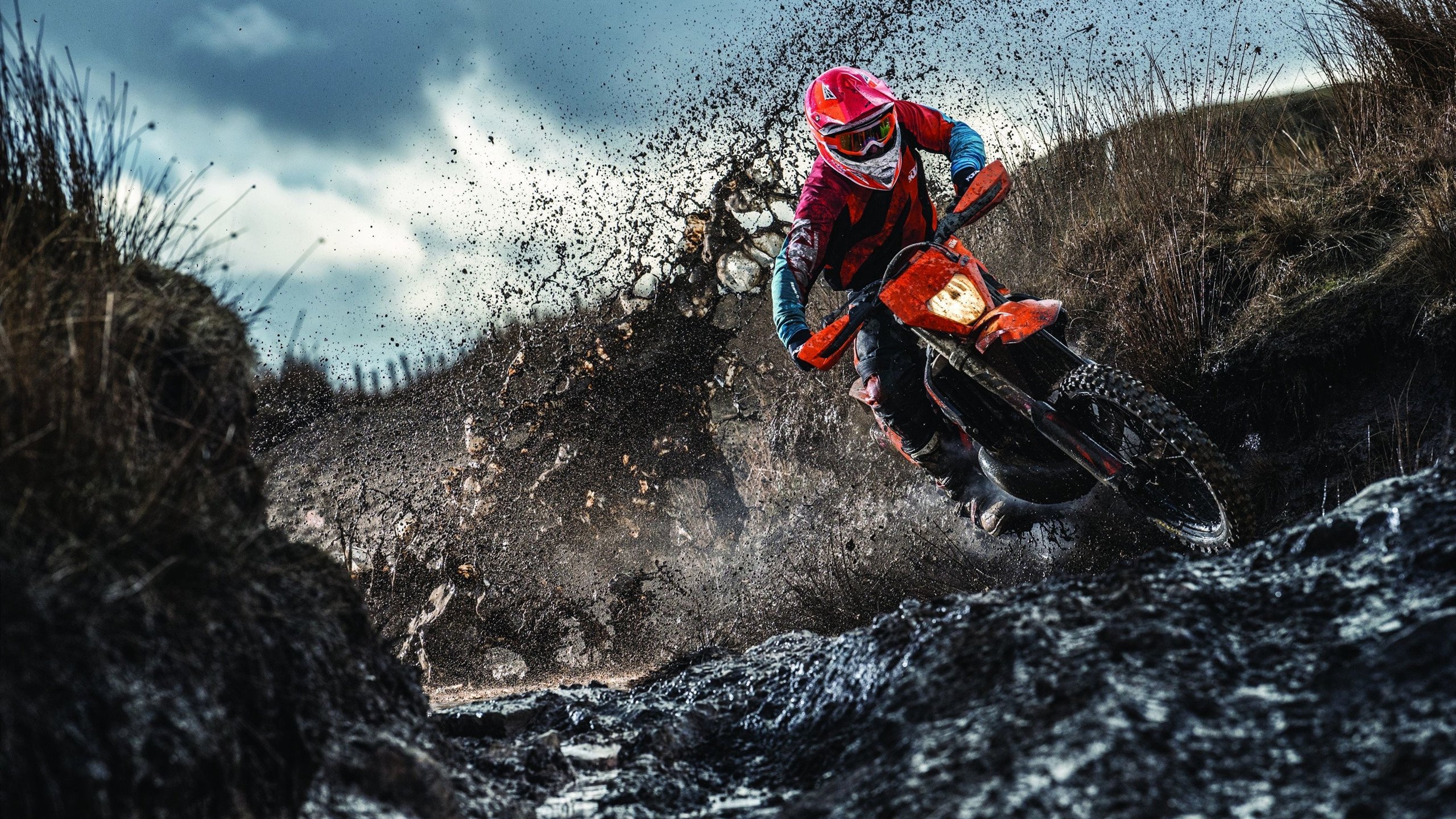 澳大利亚队观众热烈欢呼！纳达尔迎来五赛季出色发挥比赛高潮迭起